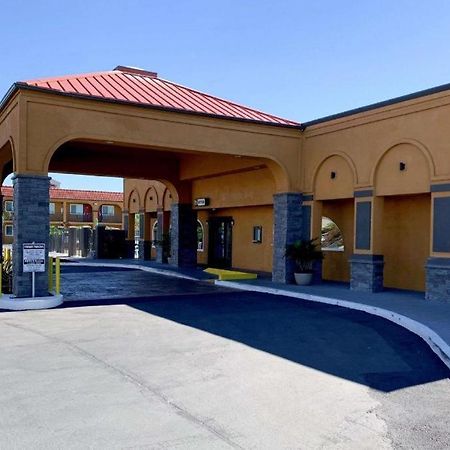 Quality Inn Redding Near I-5 Exteriér fotografie