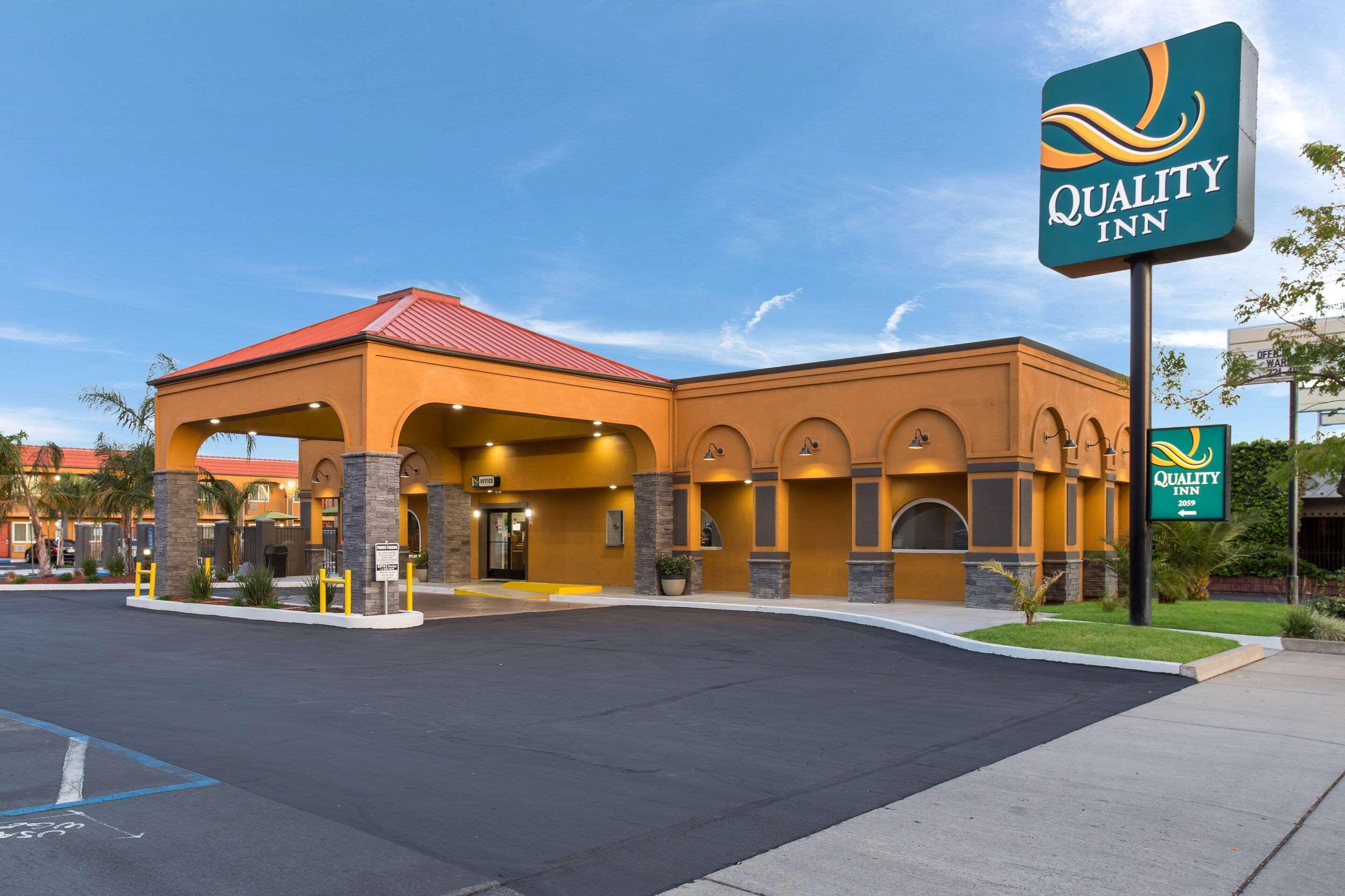 Quality Inn Redding Near I-5 Exteriér fotografie