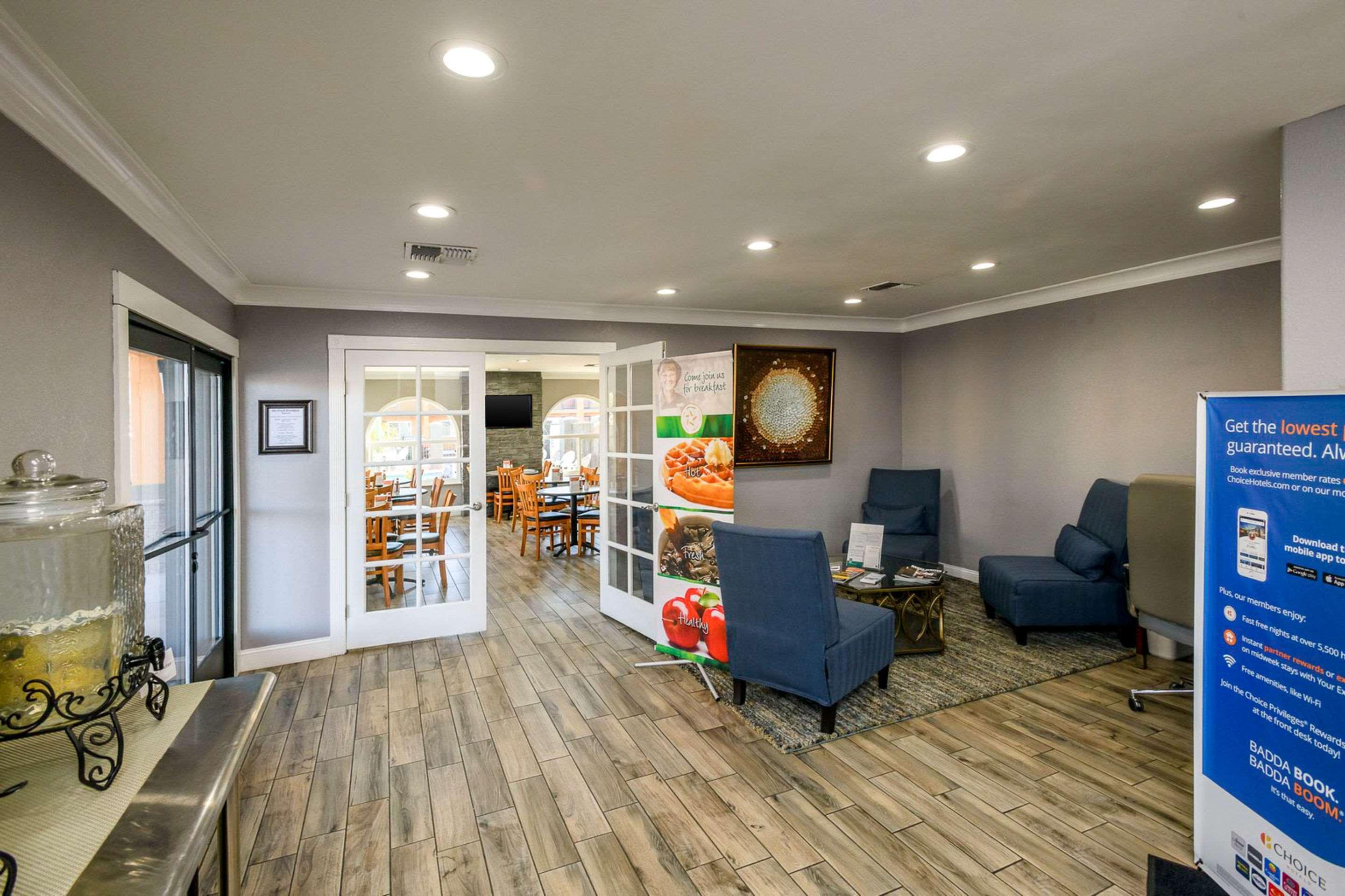 Quality Inn Redding Near I-5 Exteriér fotografie