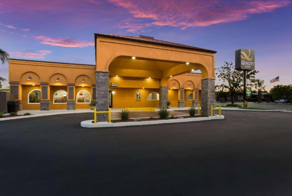 Quality Inn Redding Near I-5 Exteriér fotografie