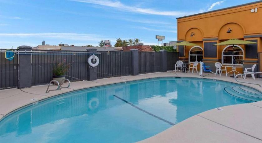 Quality Inn Redding Near I-5 Exteriér fotografie